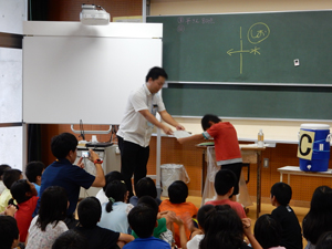 写真：出前講座の様子１２